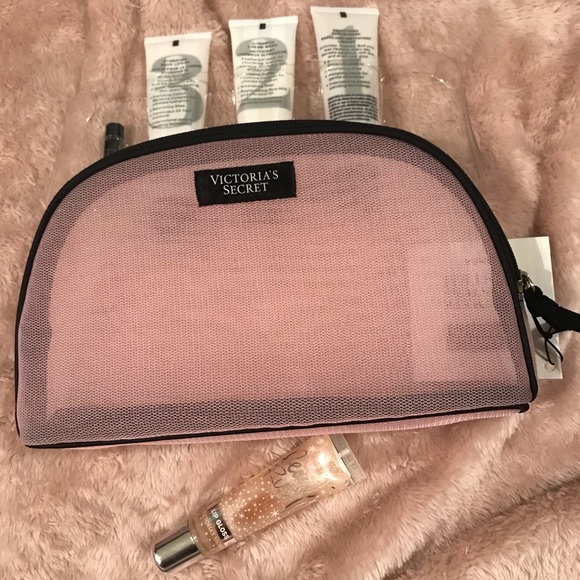 Victoria's Secret Body Treatment Lotion Scrub Wash Spa Gift Set Kit - Picture 7 of 16